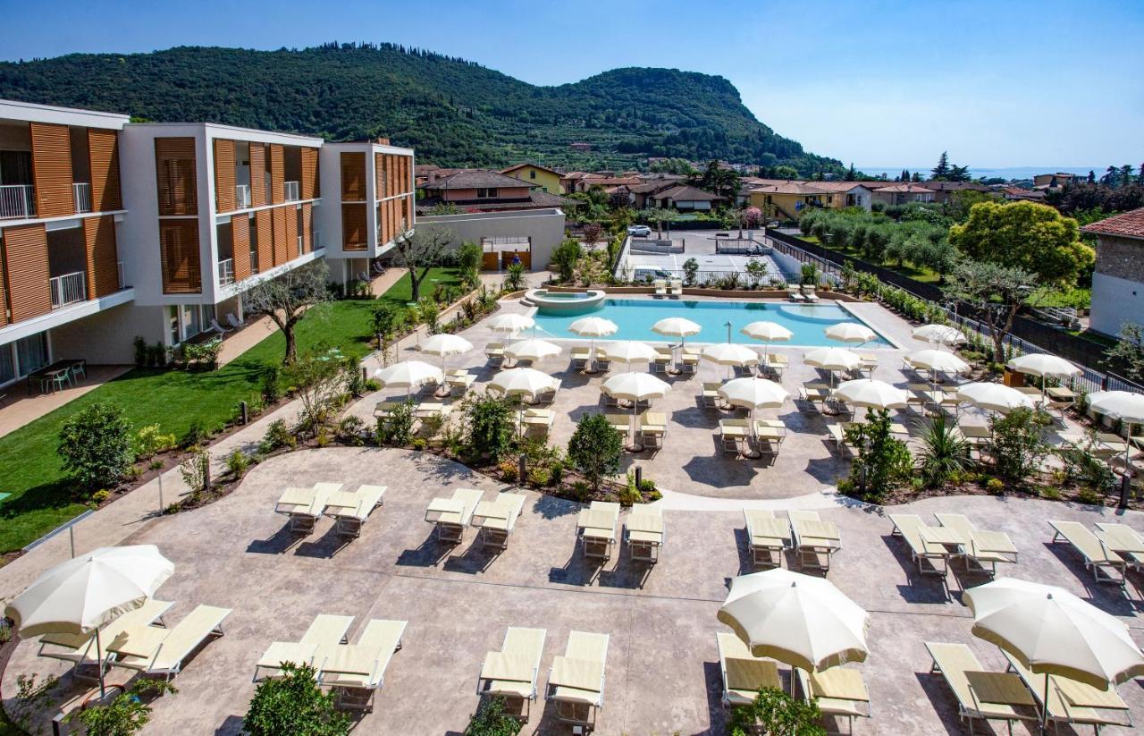 Residenza Olivo Aparthotel Garda  Luaran gambar